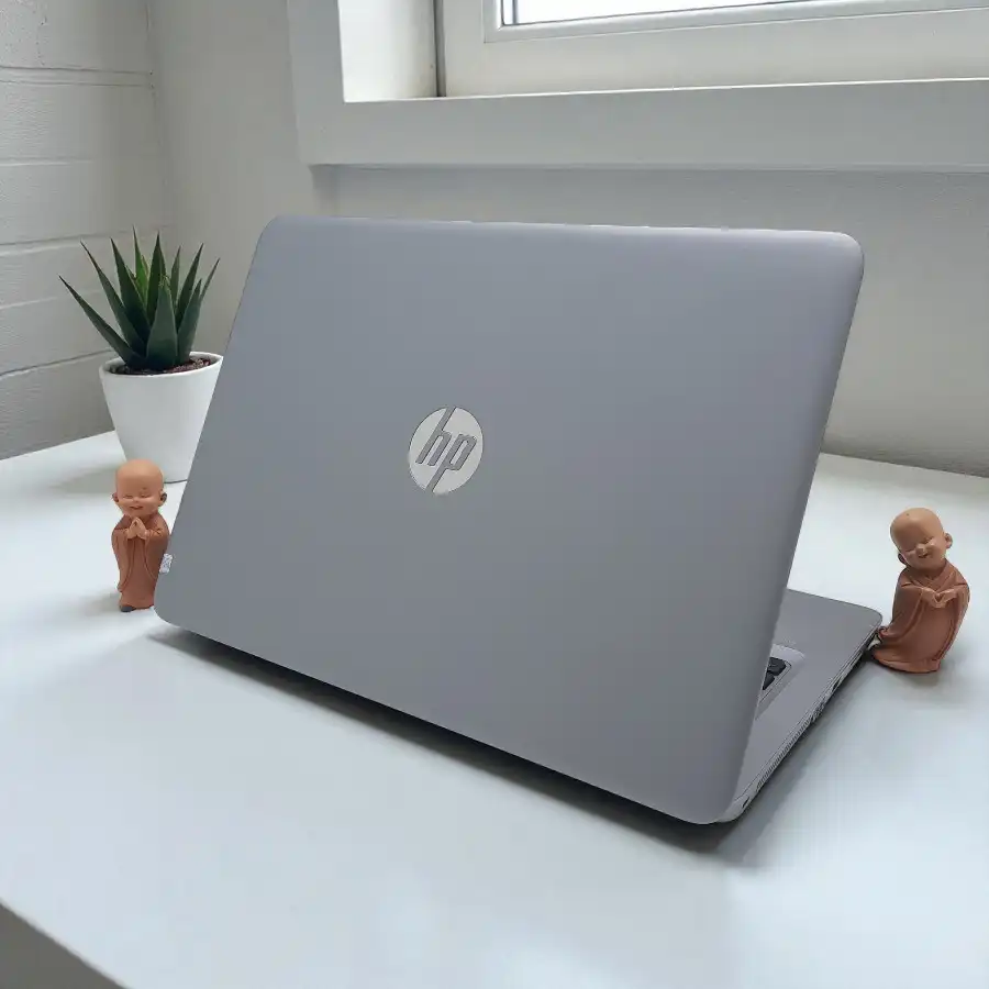 HP Elitebook 840 G3 / i5-6300U / RAM 8Gb / SSD 256Gb / 14inch FHD