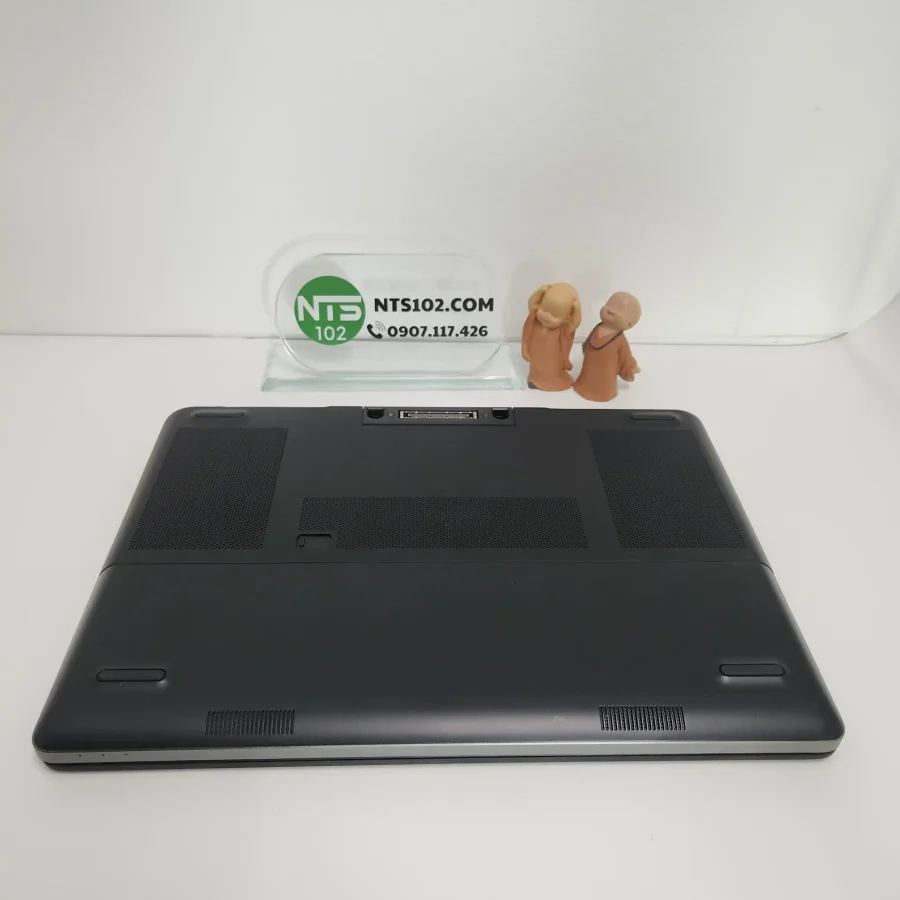 Dell Precision 7520 / i7-6820HQ / RAM 16Gb / CARD Quadro M1200 / SSD 256Gb / 15.6inch FHD 2 z5672781857942 cddd74be6c0187438dd7c2409f6cb345