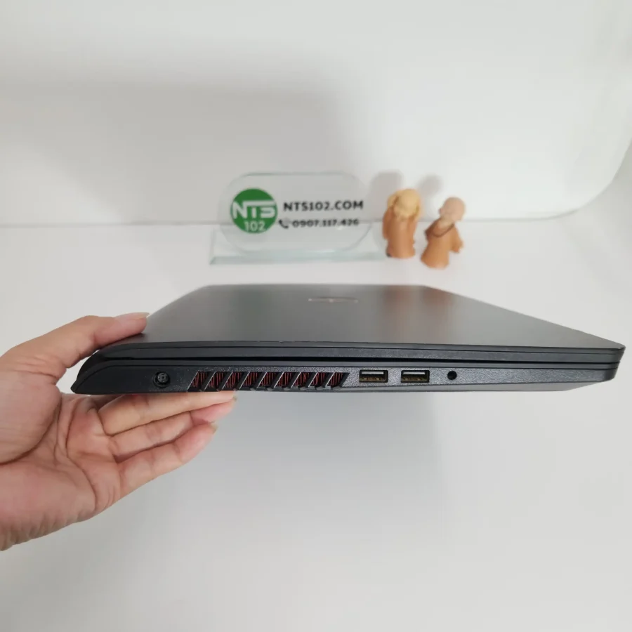 Dell Inspiron Gaming 5577 8 z5683082239507 aeb2d854a80267a6a8e356fa3a24358b