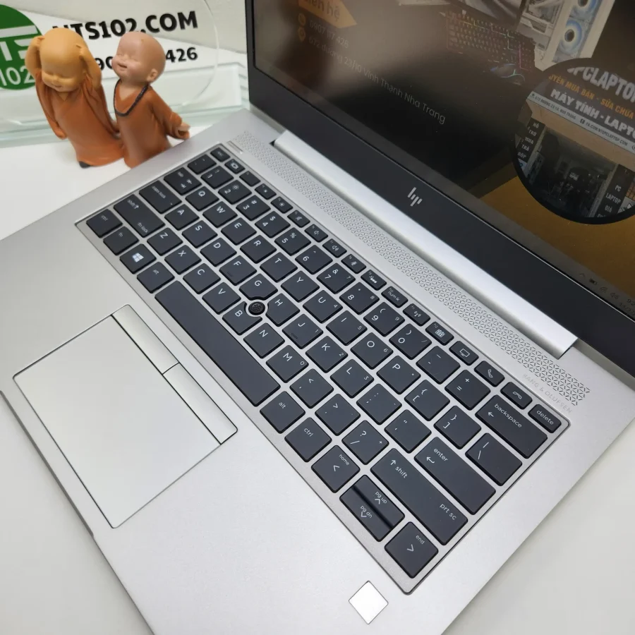 HP Elitebook 830 G5 / i7-8550U / RAM 16GB / SSD 512GB / 13.3inch FHD 1 20241127 092749 scaled