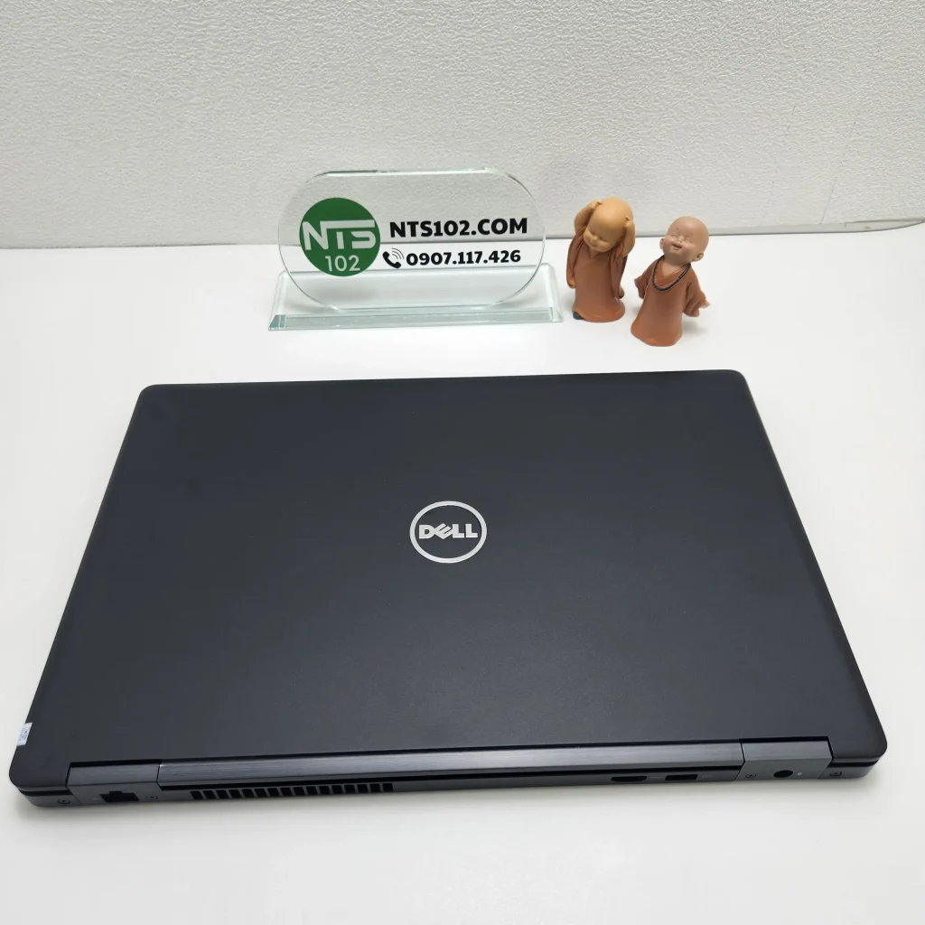 Dell Precision 3530