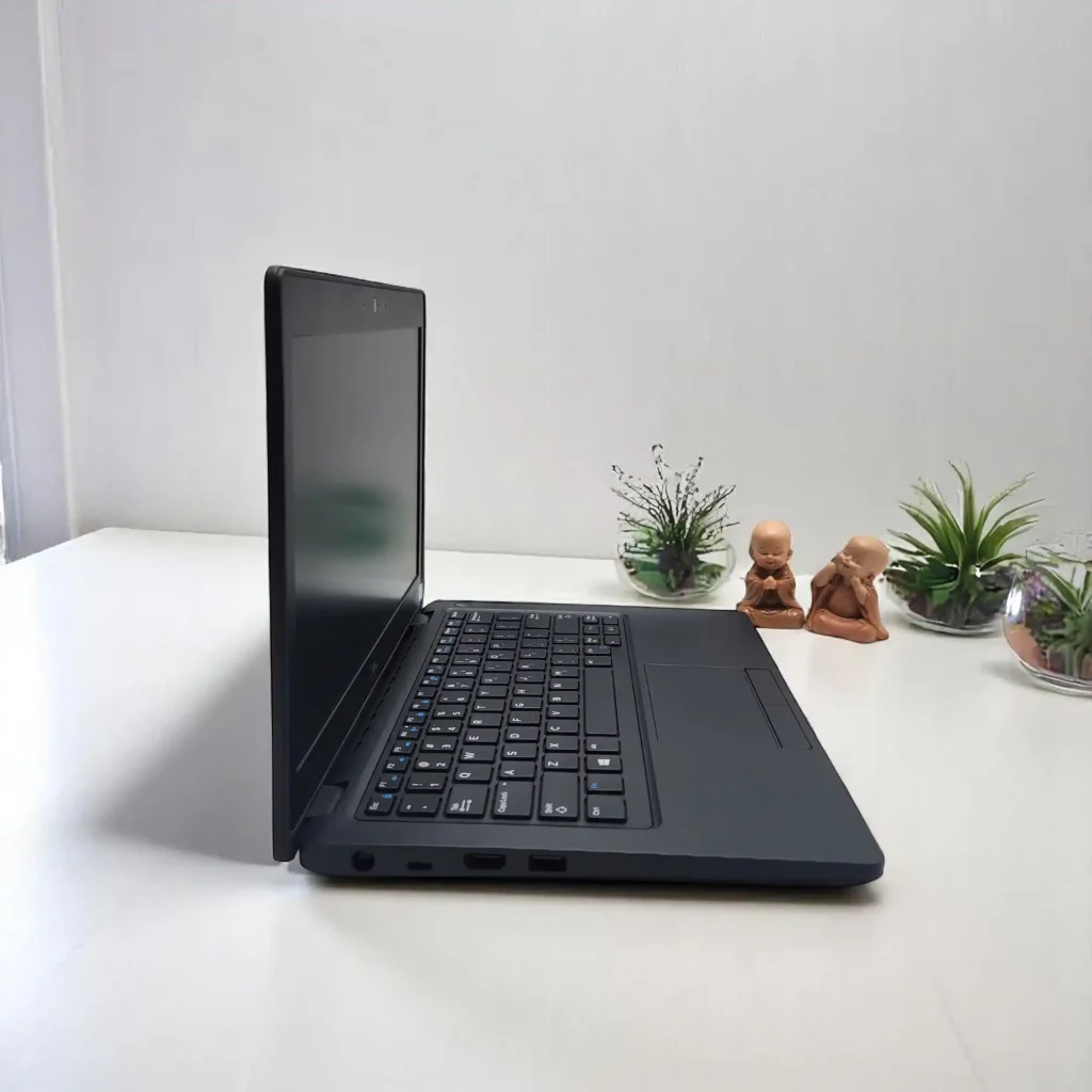 Dell Latitude E5280 / i5-7200U / RAM 8Gb / SSD 256Gb / 12.5inch 6 Dell Latitude E5290