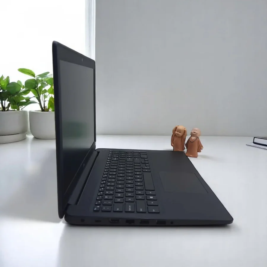 Dell Latitude 3500 / i5-8265U / RAM 8Gb / SSD 256Gb / 15.6inch FHD 5 z5914777964992 575878faa80e49d5be43f23874ffa0d6 Photoroom