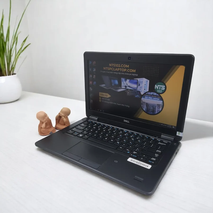 Dell Latitude 7250 / i7-5600U / RAM 8Gb / SSD 256Gb / 12.5inch 1 20241209 091900 Photoroom