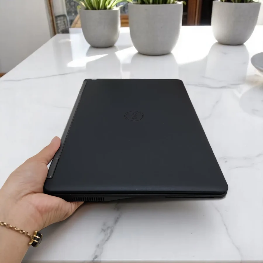 Dell Latitude 7250 / i7-5600U / RAM 8Gb / SSD 256Gb / 12.5inch 4 20241209 092509 Photoroom