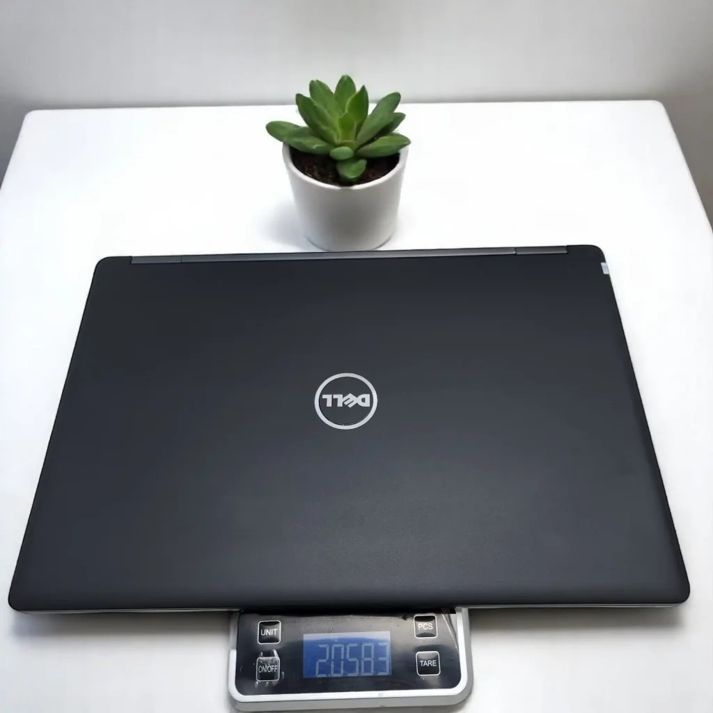 Dell Latitude 5570