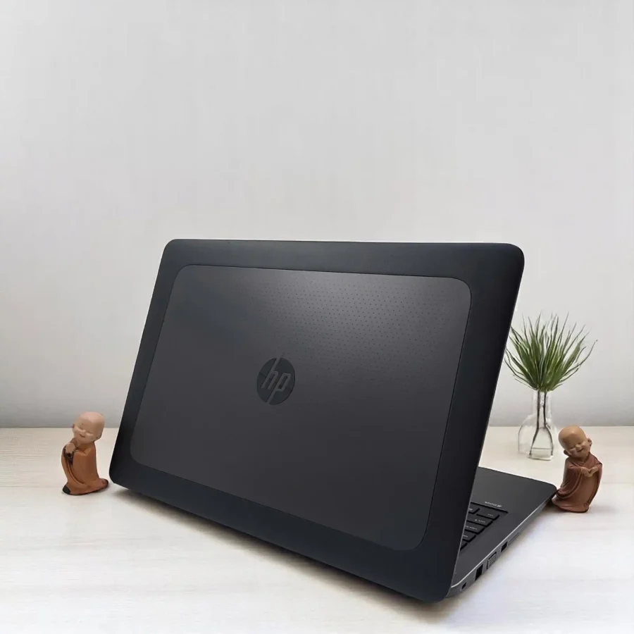 HP Zbook 15 G4 / i7-7700HQ / RAM 16Gb / CARD Quadro M2200M / SSD 256Gb / 15.6inch FHD 2 z6061845350471 50f143c26601c18d28038275e5ee441c Photoroom