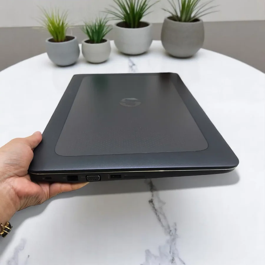 HP Zbook 15 G4 / i7-7700HQ / RAM 16Gb / CARD Quadro M2200M / SSD 256Gb / 15.6inch FHD 4 z6061845354015 fd31afff39f24c143d01d7cedfe2abae Photoroom