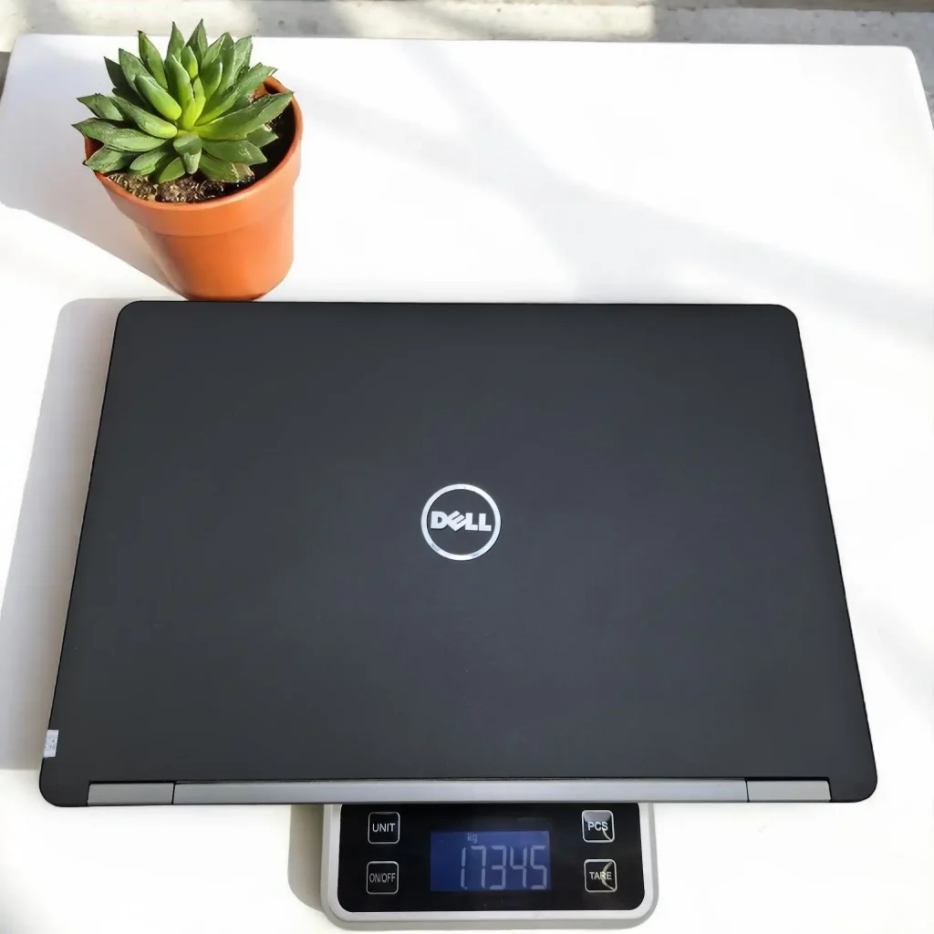 Dell Latitude 5470 / i5-6300U / RAM 8Gb / SSD 256Gb / 14inch FHD 6 Dell Latitude 5470