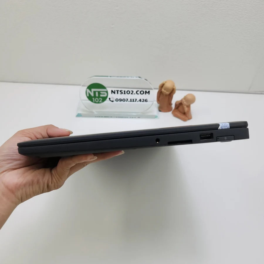 Dell Latitude 7470 / i5-6300U / RAM 8GB / SSD 256GB / 14inch FHD 7 20250408 171428