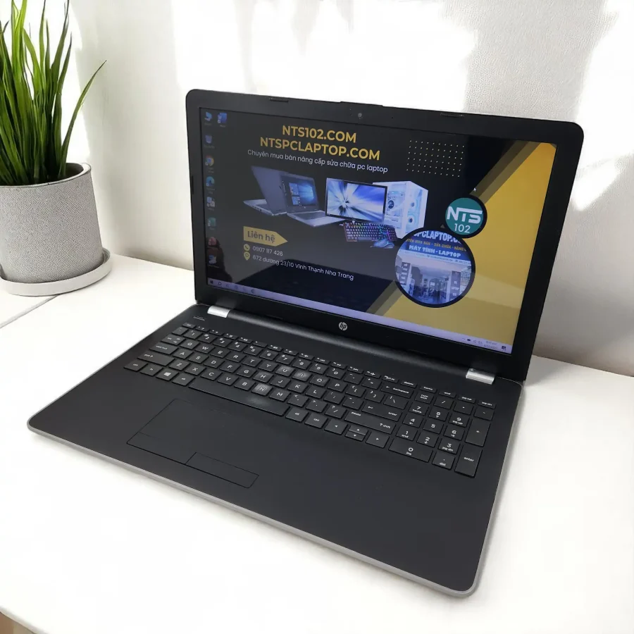 HP Laptop 15-BS000 / i7-7500U / RAM 16Gb / CARD R7 M340 / SSD 128Gb + HDD 500Gb / 15.6inch FHD 1 20250613 091002 Photoroom
