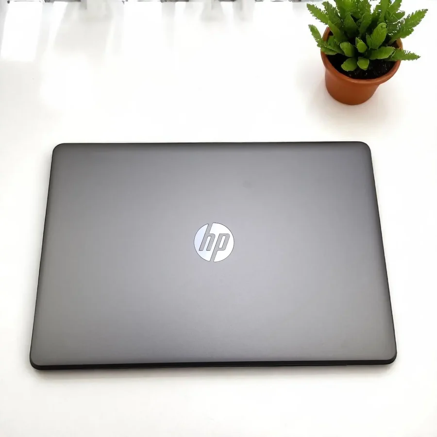 HP Laptop 15-BS000 / i7-7500U / RAM 16Gb / CARD R7 M340 / SSD 128Gb + HDD 500Gb / 15.6inch FHD 5 20250613 091727 Photoroom