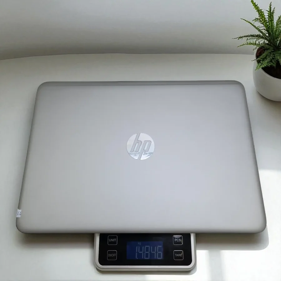 HP Elitebook 1040 G3 / i7-6600U / RAM 8Gb / SSD 256Gb / 14inch FHD 5 20250707 162518 Photoroom
