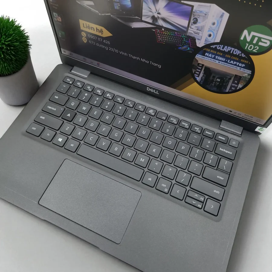 Dell Latitude 7300 / i7-8665U / RAM 16GB / SSD 256GB / 13.3inch FHD 1 20250814 092417 Photoroom