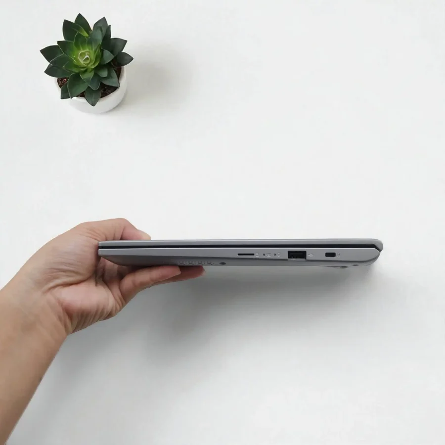 Asus Vivobook X412FA / i5-8265U / RAM 8GB / SSD 256GB / 14inch FHD 7 20250919 093109 Photoroom