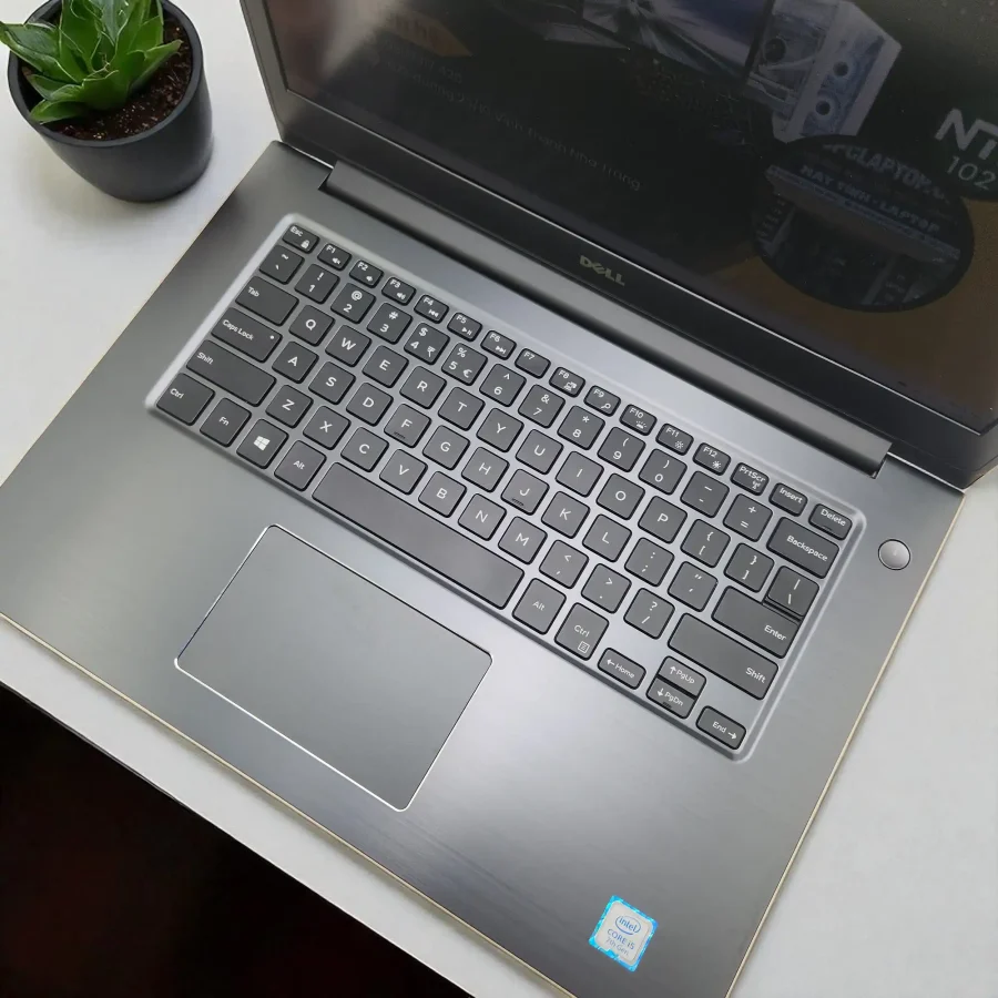 Dell Vostro 5468 / i5-7200U / RAM 8GB / SSD 256GB / 14inch FHD 3 20250920 103108 Photoroom