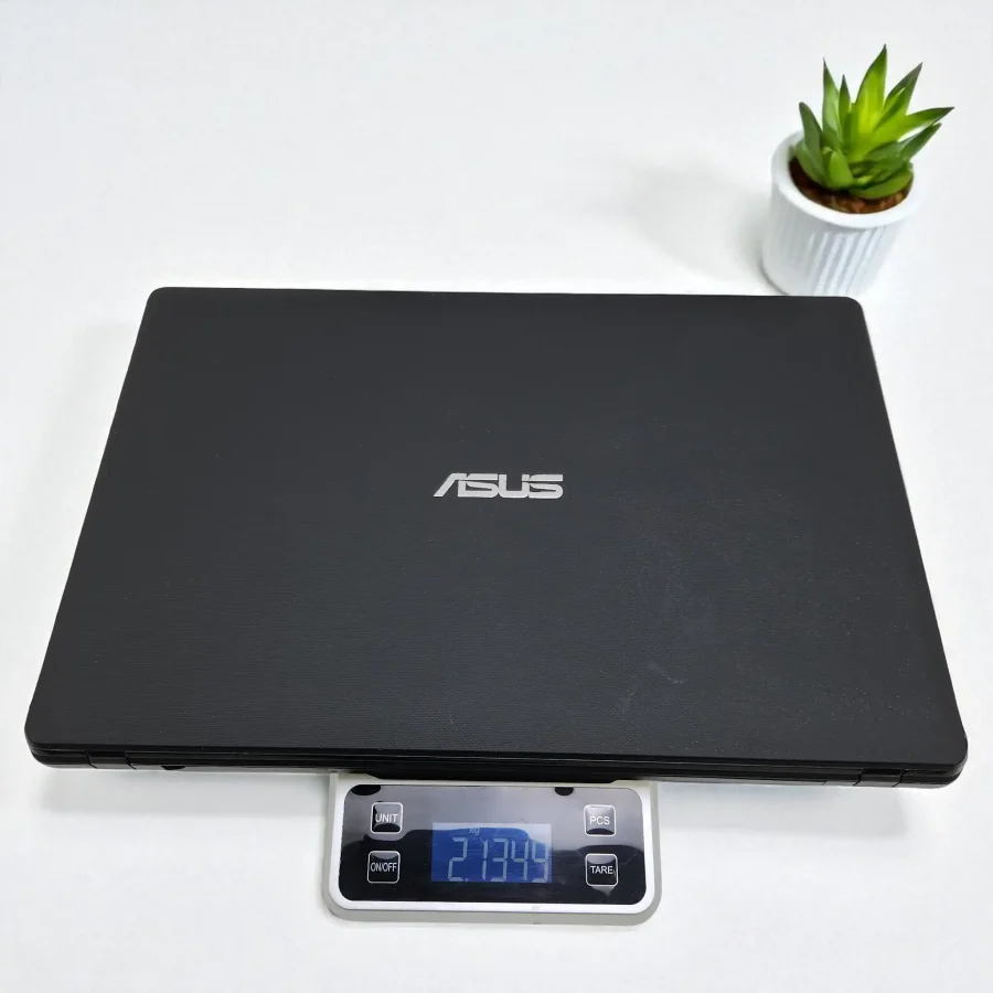 Asus X550LA / i5-4210U / RAM 8Gb / SSD 256Gb / 15.6inch HD 8 20251008 100124