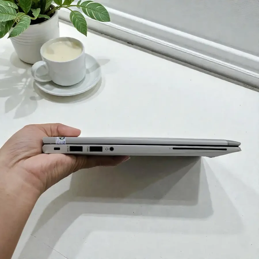 HP Elitebook 830 G7 / i5-10310U / RAM 8Gb / SSD 256Gb / 13.3inch FHD 7 20251207 162445 Photoroom