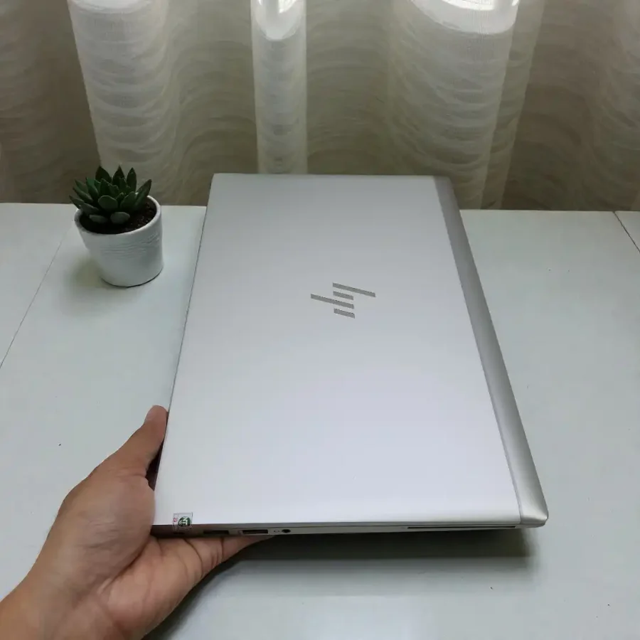 HP Elitebook 830 G7 / i5-10310U / RAM 8Gb / SSD 256Gb / 13.3inch FHD 9 20251207 162637 Photoroom